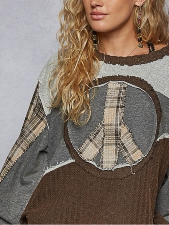 POL Sweaters - POL Mixed-Media Crewneck Sweater in Gray & Brown with Plaid Patch
